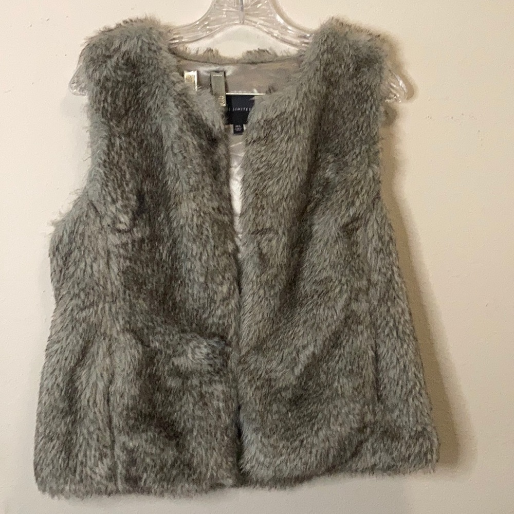 Faux fur vest